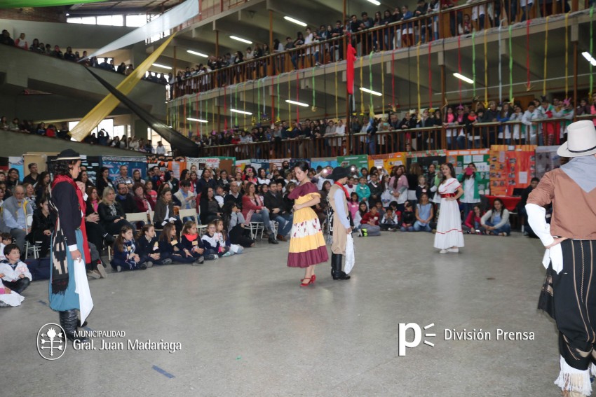Inici la Feria Regional de Ciencia, Arte, Educacin y Tecnologa