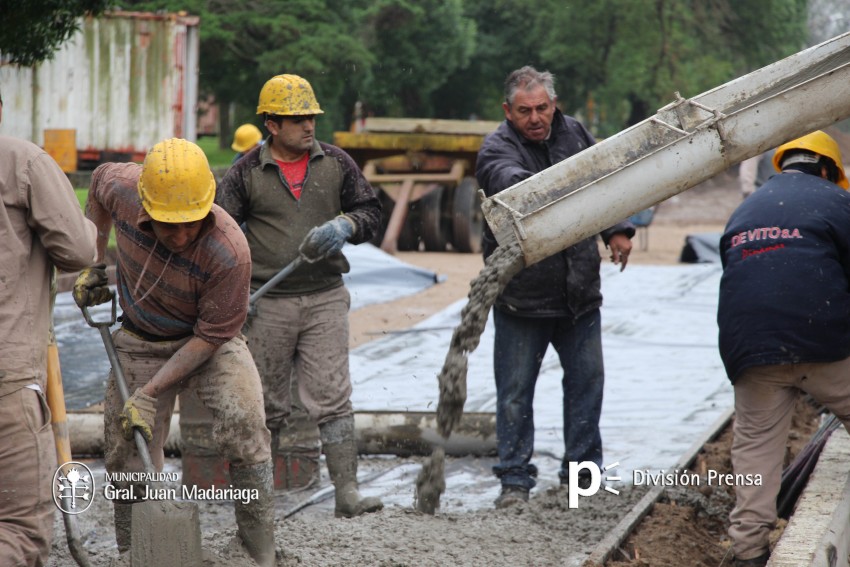 Santoro visit la obra de la calle 