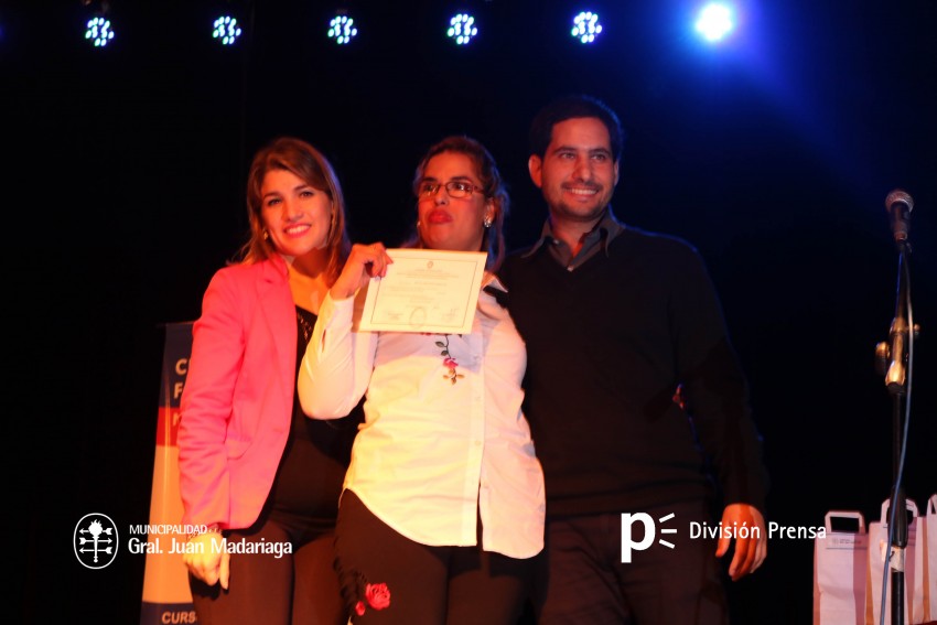 Entregaron diplomas a egresados de cursos de formacin profesional