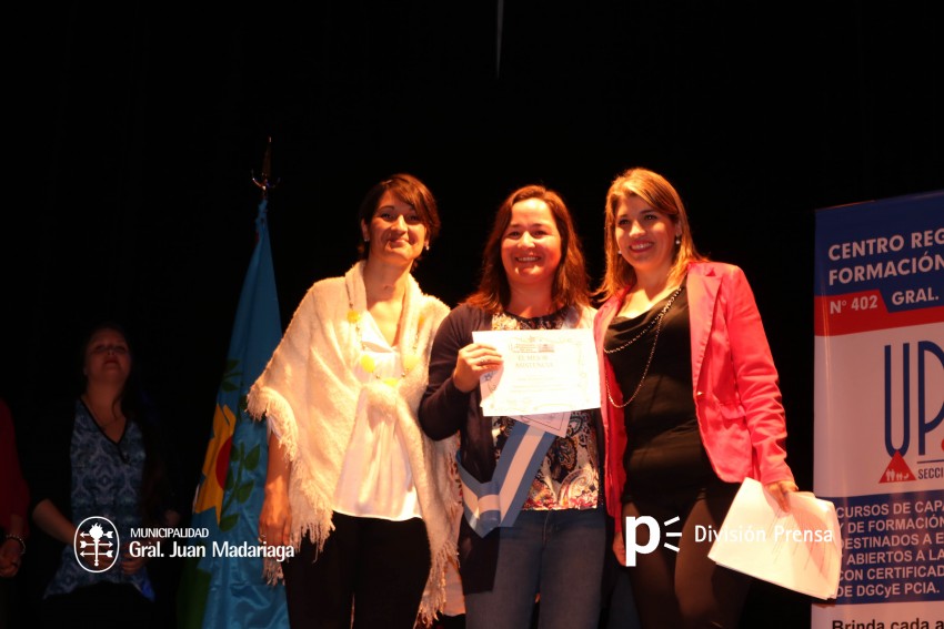 Entregaron diplomas a egresados de cursos de formacin profesional