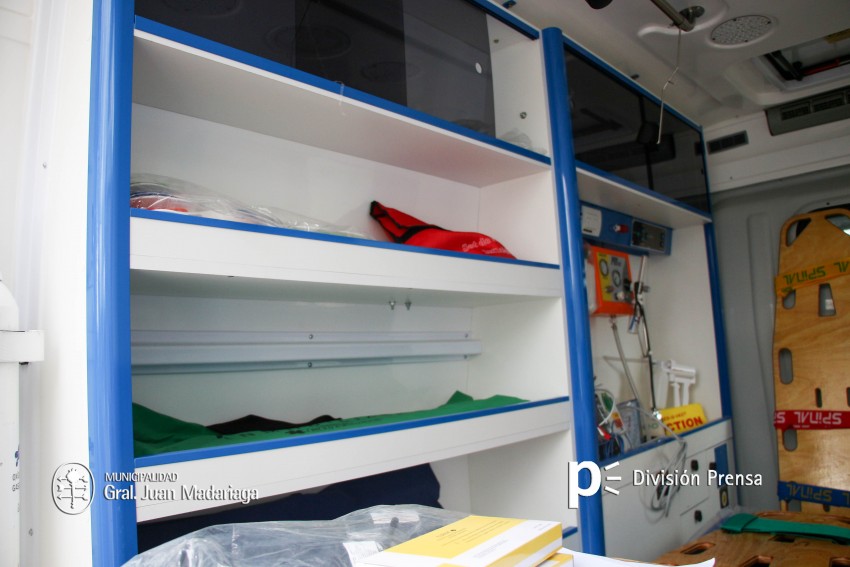 El Hospital recibi una ambulancia por parte del Ministerio de Salud d