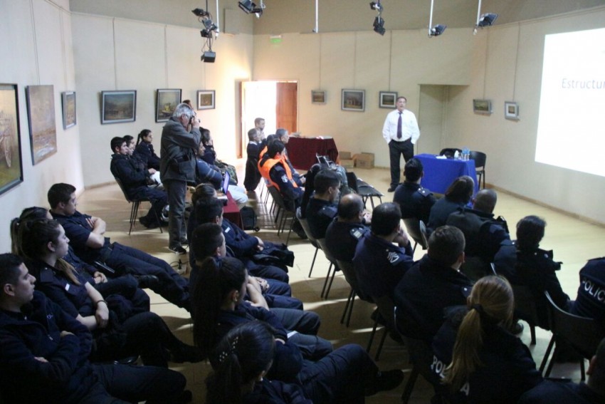 Realizaron charla de capacitaci�n para personal del �rea de seguridad