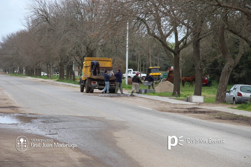 Santoro recorri la obra del cordn cuneta y la de construccin de ver