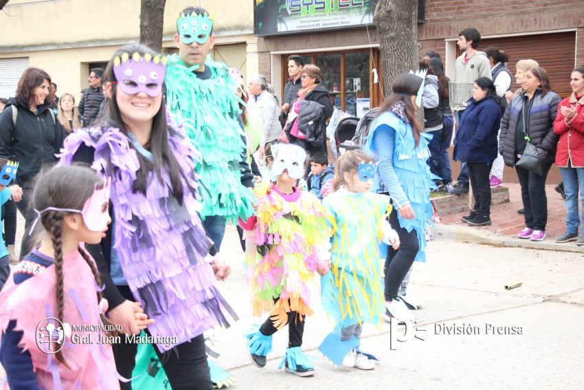 Conoc a las instituciones premiadas por su participacin en el desfil