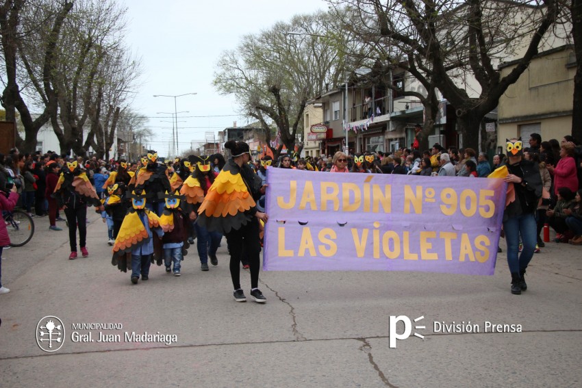 Conoc a las instituciones premiadas por su participacin en el desfil