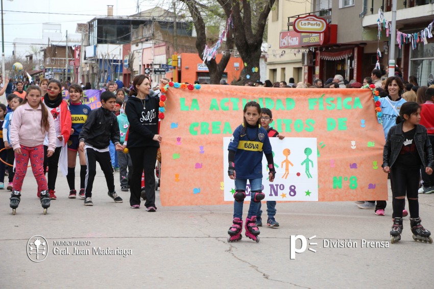 Conoc a las instituciones premiadas por su participacin en el desfil