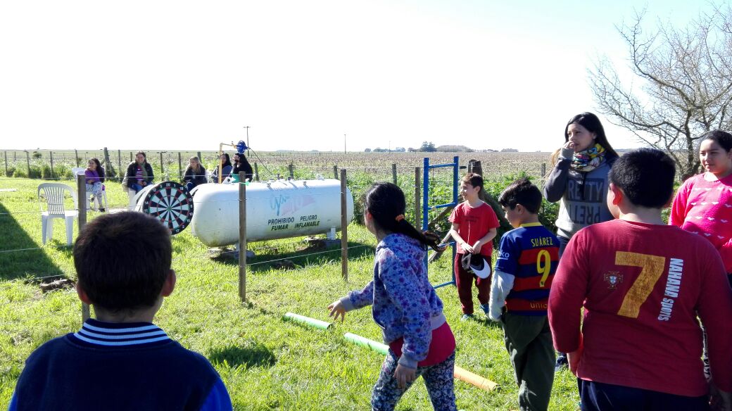 Macedo tuvo su festejo por la primavera y el da del nio