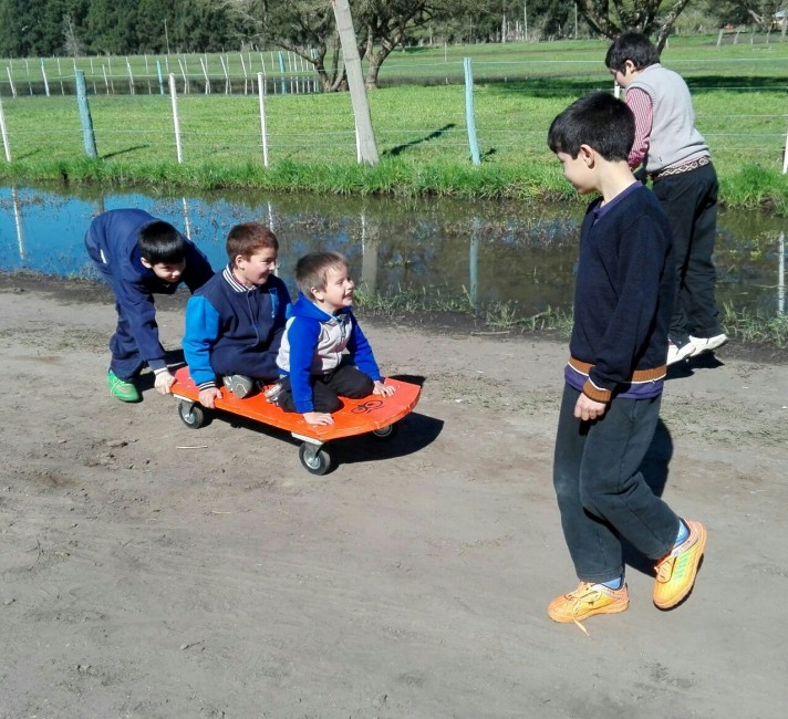 Macedo tuvo su festejo por la primavera y el da del nio