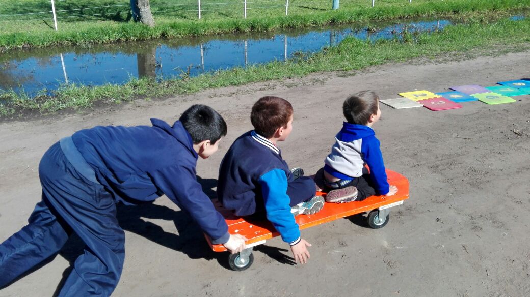 Macedo tuvo su festejo por la primavera y el da del nio