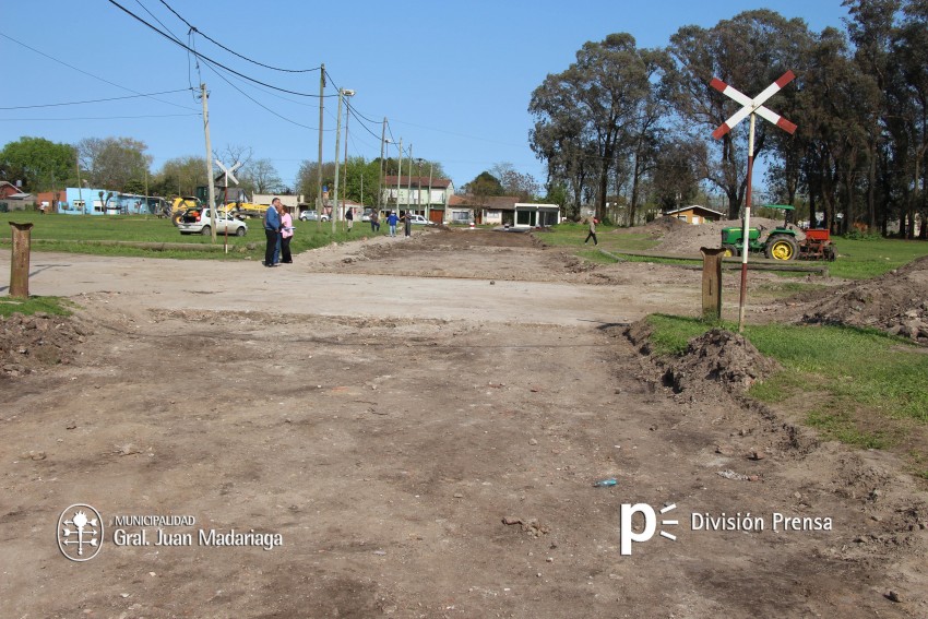 El intendente recorri la obra del paso a nivel de Carlos Madariaga
