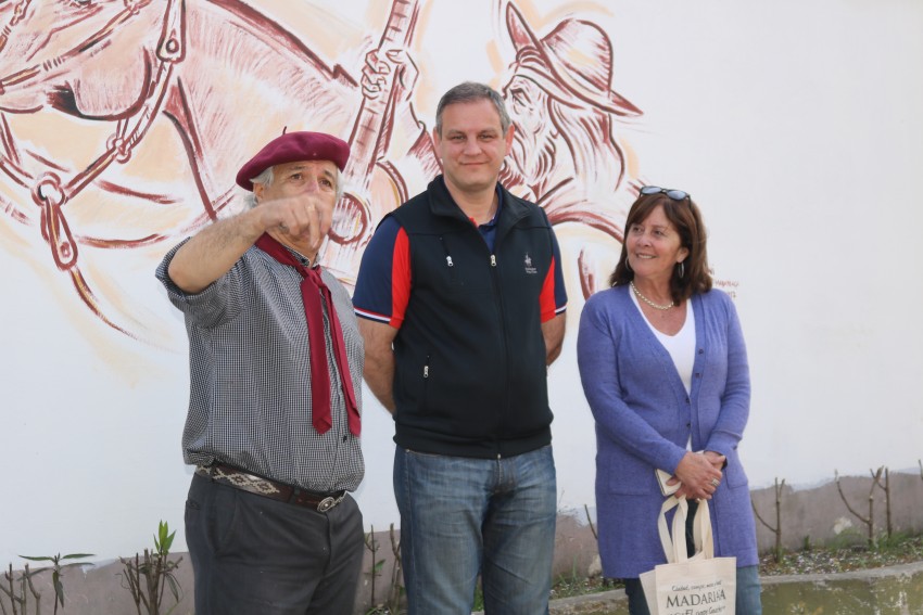 Gasparini retrat al Martn Fierro en una de las paredes del Centro C