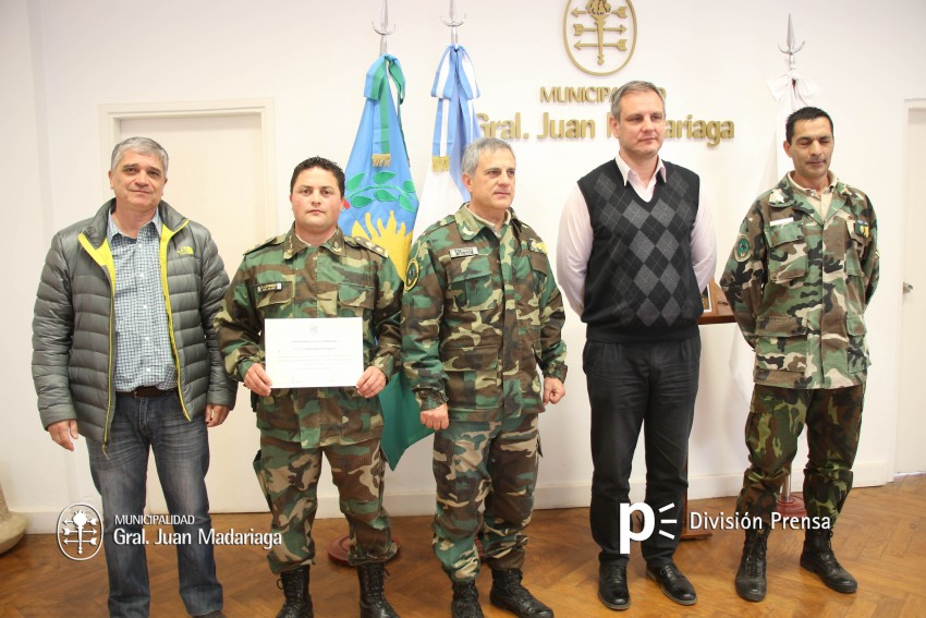 Reconocieron al comisario Izaguirre por su actuaci�n en el caso de los