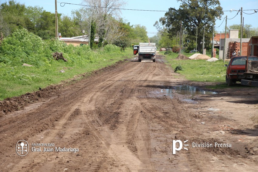 Nuevos trabajos de rastreo y colocacin de polvo de piedra