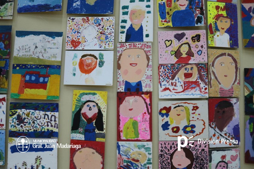 Inici la muestra anual de arte del Colegio Sagrado Corazn de Jess e