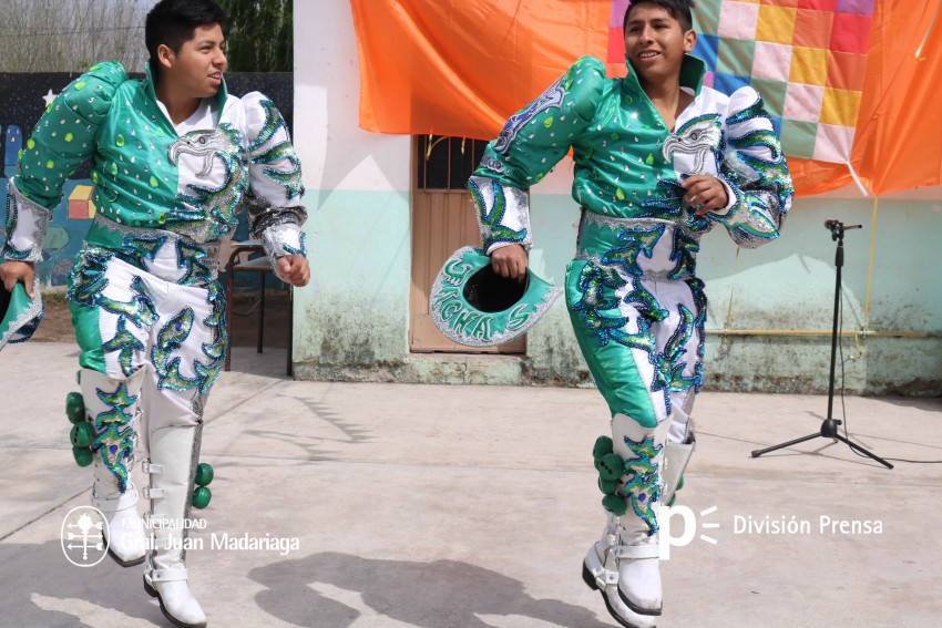 Acto por el Da de la Diversidad Cultural en la Escuela Primaria N 3