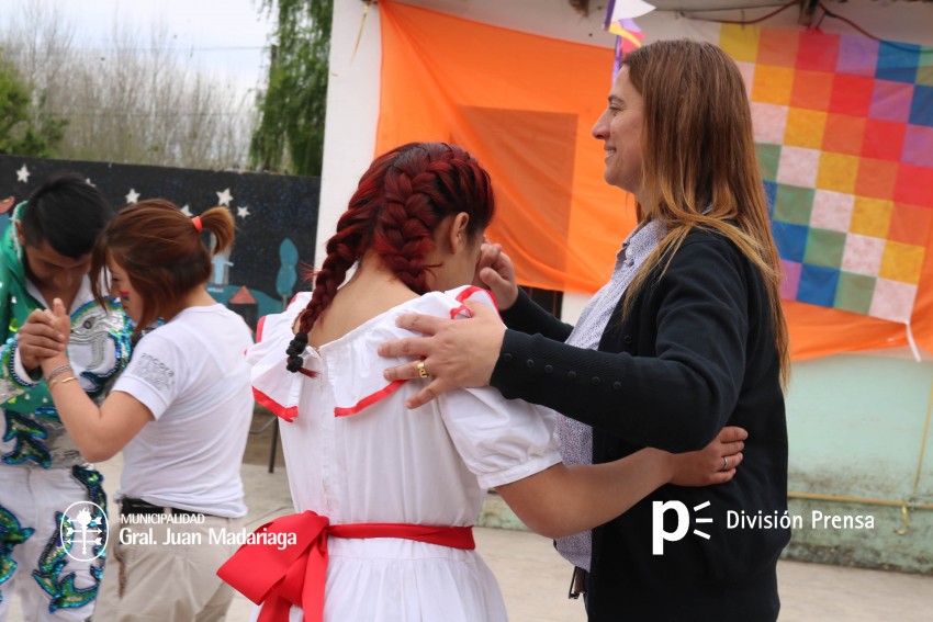 Acto por el Da de la Diversidad Cultural en la Escuela Primaria N 3