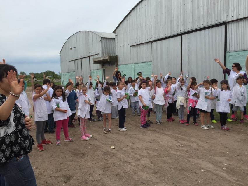 Alumnos de la Escuela Tuy visitaron la planta de reciclaje
