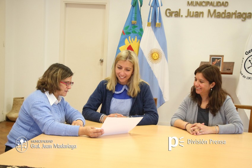 El Ejecutivo entreg los premios a los ganadores del desfile de la pri