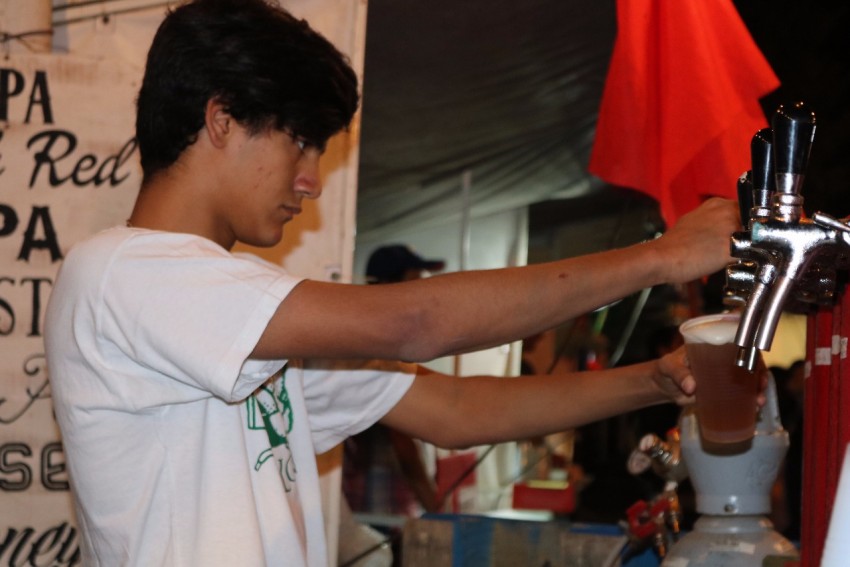 La fiesta de la cerveza convoc a ms de 1500 personas en pleno centr