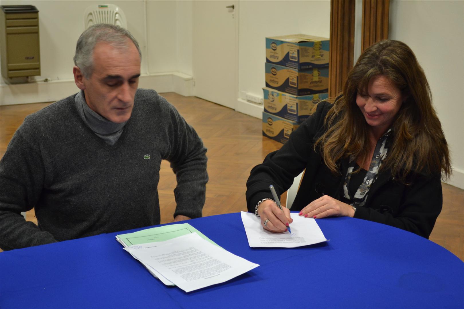 Popovich junto a COOPTEBA