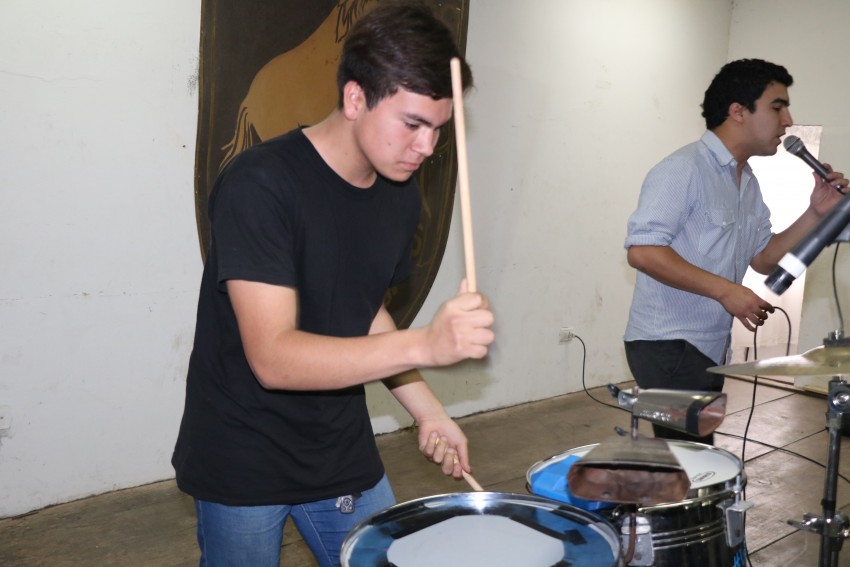 Los municipales festejaron su da con asado, baile y premios