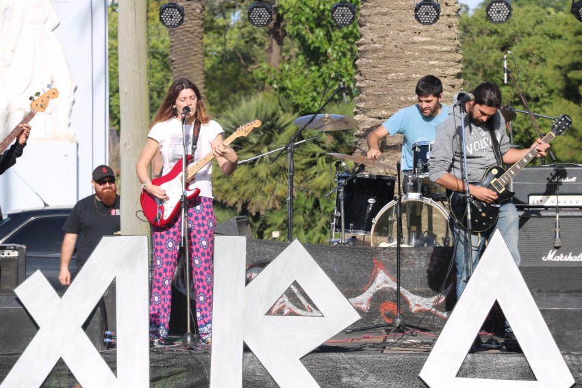 El Ma-Rock convoc a centenares de personas en el Anchorena