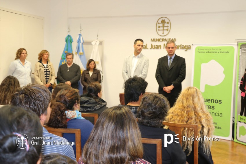 Autoridades otorgaron 41 boletos de compra venta del Plan Familia Pro