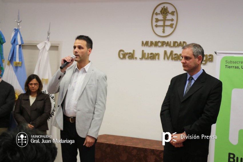 Autoridades otorgaron 41 boletos de compra venta del Plan Familia Pro