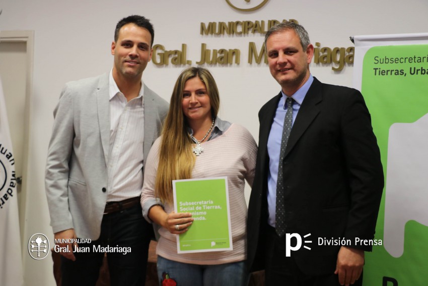 Autoridades otorgaron 41 boletos de compra venta del Plan Familia Pro