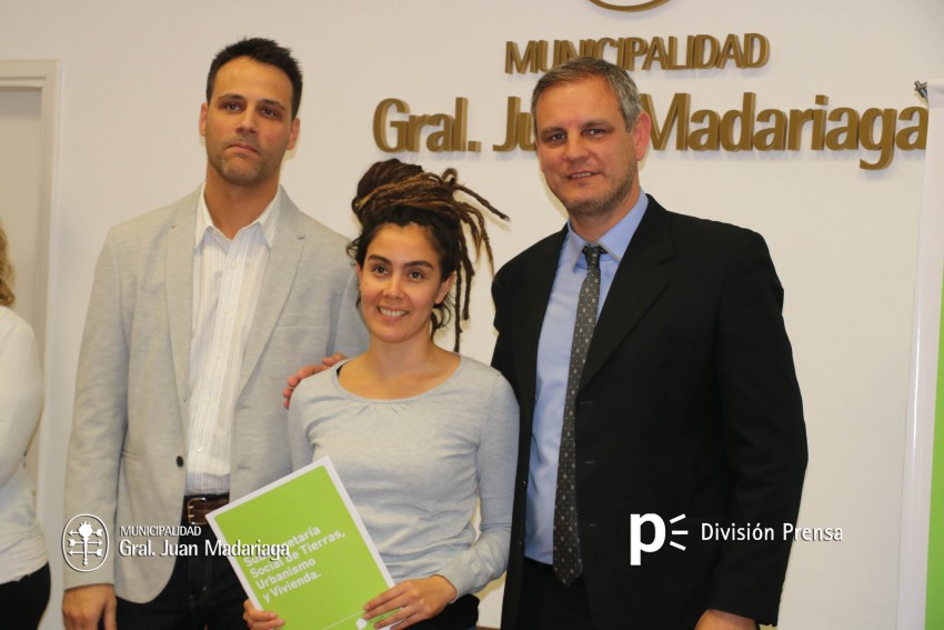 Autoridades otorgaron 41 boletos de compra venta del Plan Familia Pro