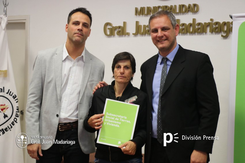 Autoridades otorgaron 41 boletos de compra venta del Plan Familia Pro