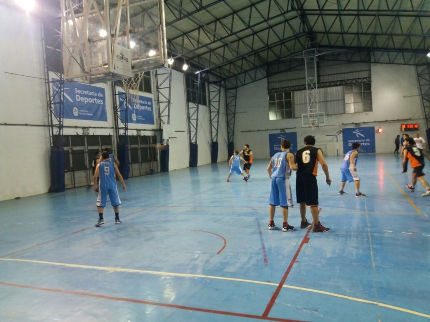 Municipal Madariaga se impuso ante Dolores en la primera roda de la se