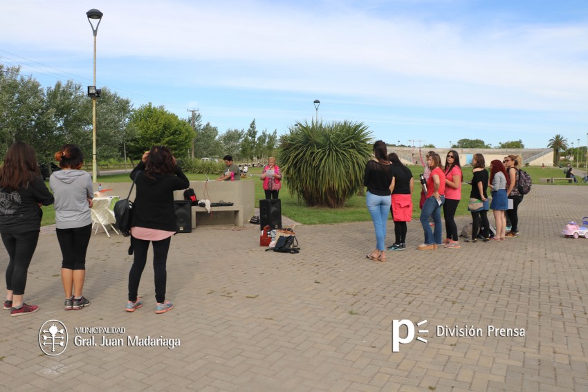 Con una radio abierta culminaron las actividades por el Da Internacio