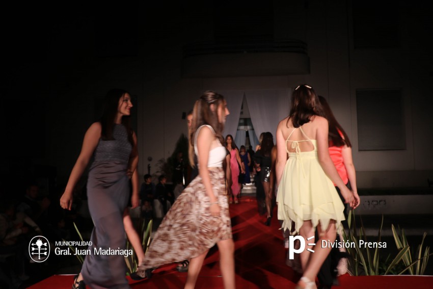 Recaudaron cerca de 17 mil pesos durante el desfile de modas a benefic
