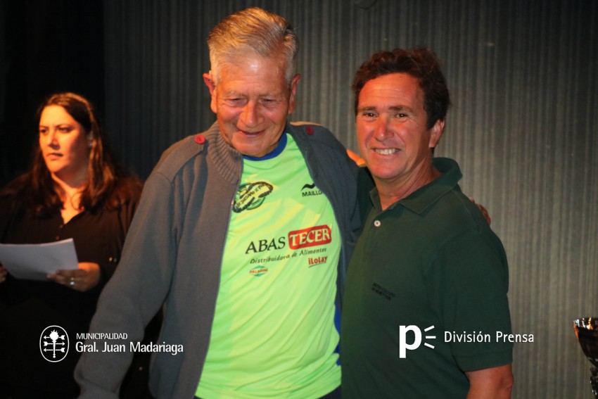 Reconocimientos y menciones especiales en la despedida de ao del 