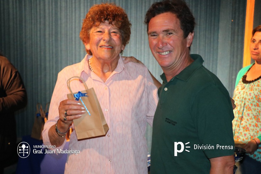 Reconocimientos y menciones especiales en la despedida de ao del 