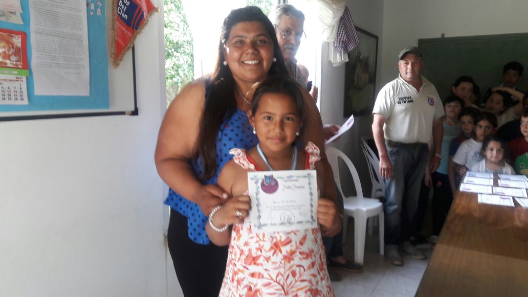 La Escuela de f�tbol infantil del paraje Macedo cerr� su primer a�o de