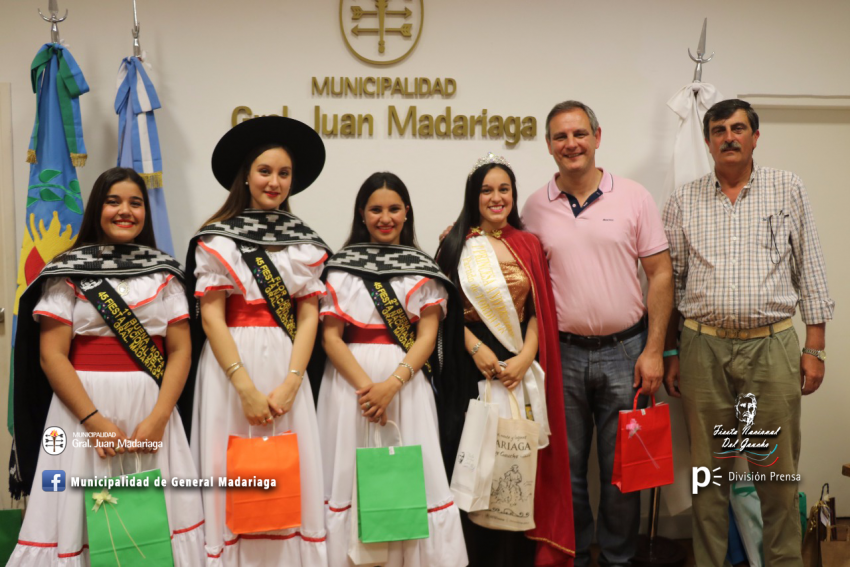 El intendente recibi a las reinas invitadas