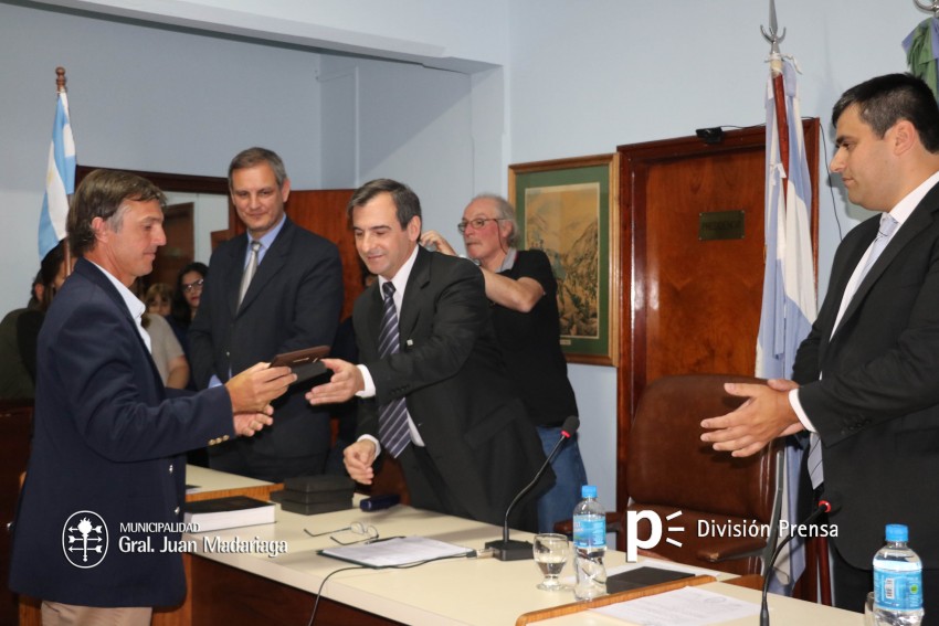 El intendente particip de la jura de Concejales y Consejeros Escolare