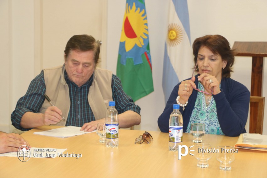 Se firm el boleto compra-venta para la adquisicin de una vivienda es