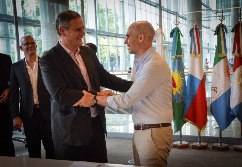 Santoro firm un convenio de cooperacin con Horacio Rodrguez Larreta