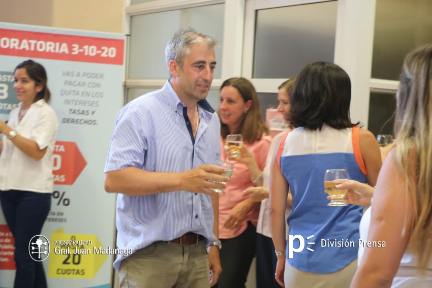 Santoro brind por fin de ao con los empleados municipales