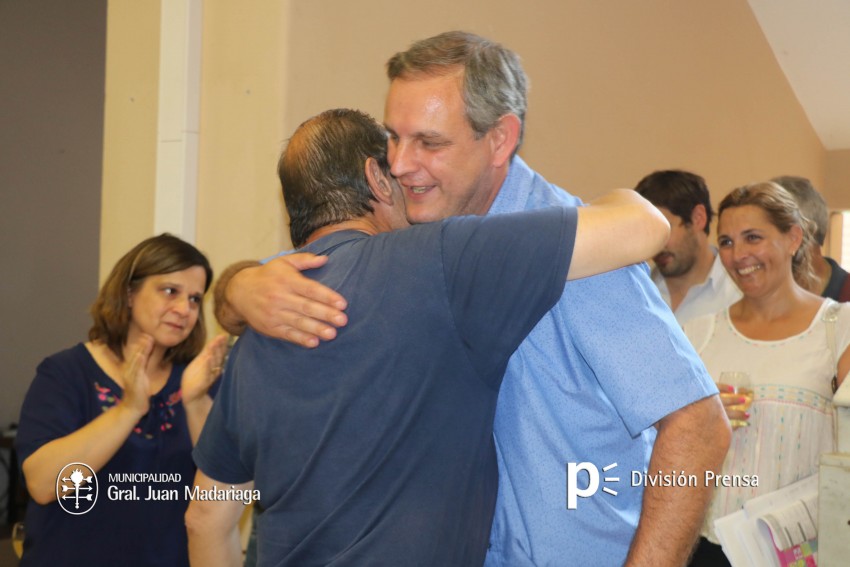 Santoro brind por fin de ao con los empleados municipales