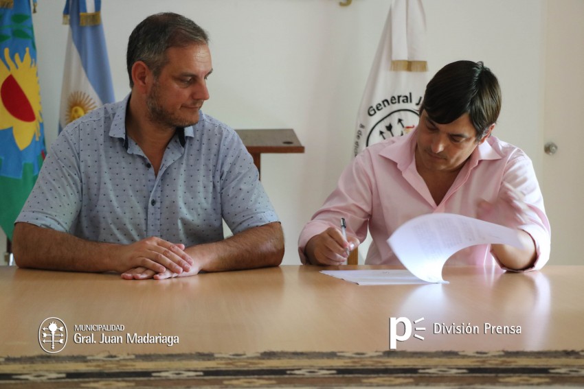 Se realiz� el traspaso de mando y Jovanovic asumi� como intendente int