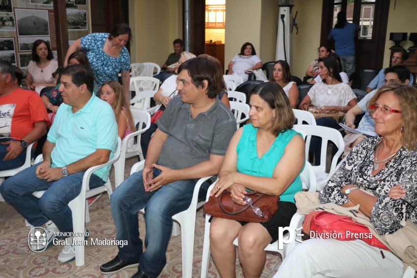 Cima disert sobre los gauchos matreros del Tuy