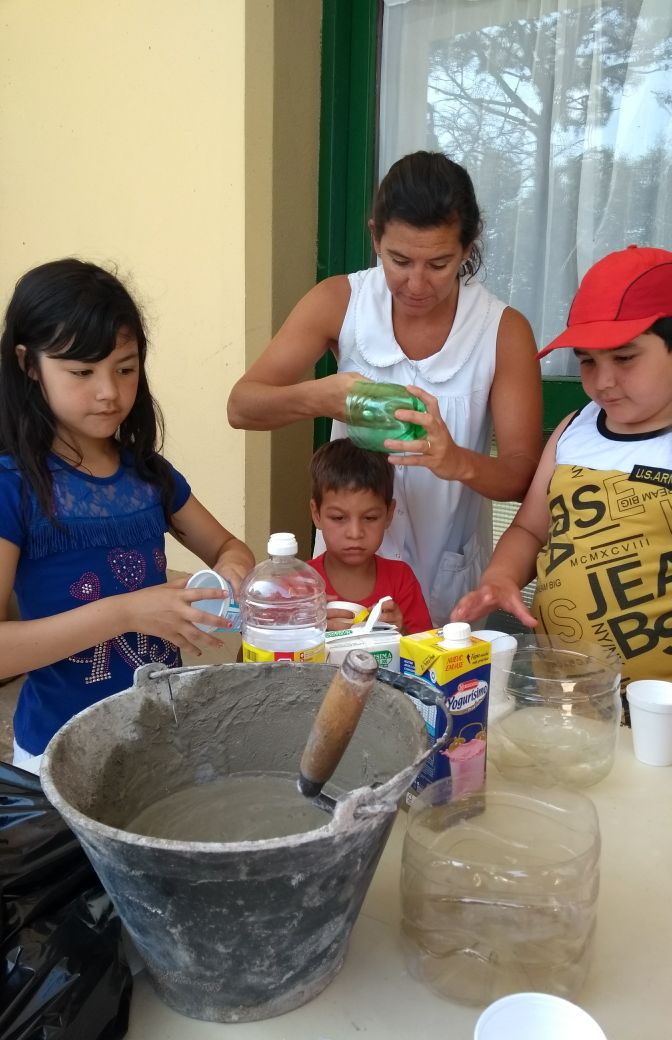 Los chicos del paraje Macedo disfrutan de la Escuela de verano