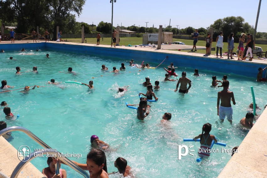 Con una jornada especial finaliz el programa Escuelas Abiertas de Ver