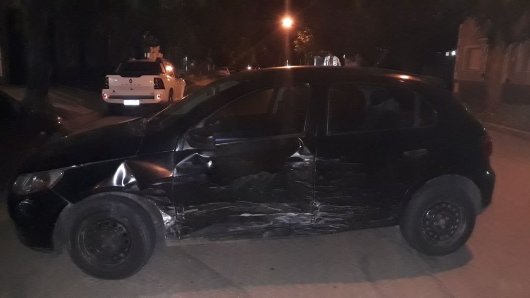 Choque deja a dos personas con heridas leves