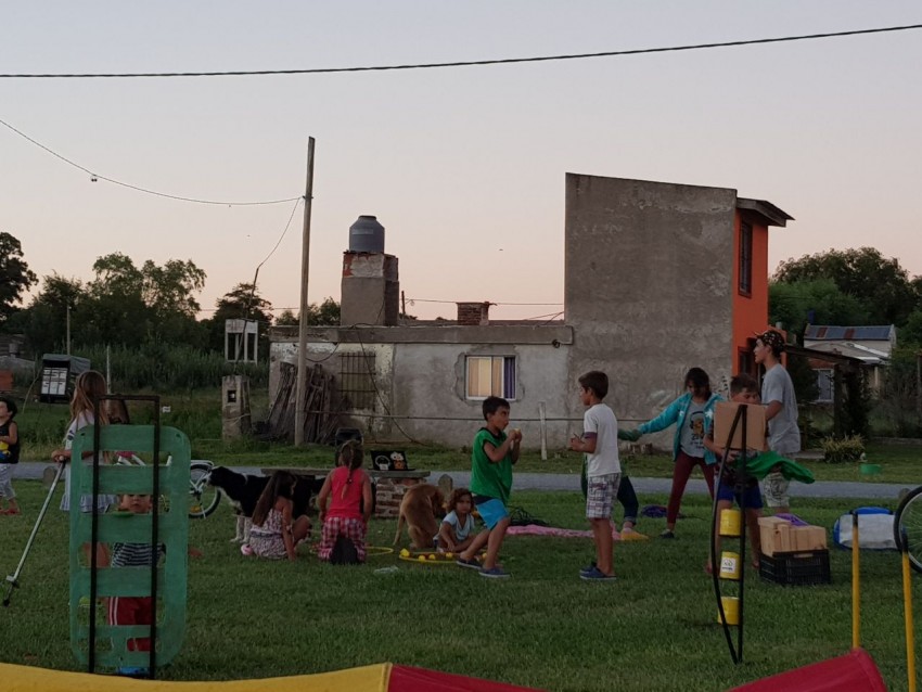 Las Tardecitas Culturales convocaron a casi una treintena de chicos en