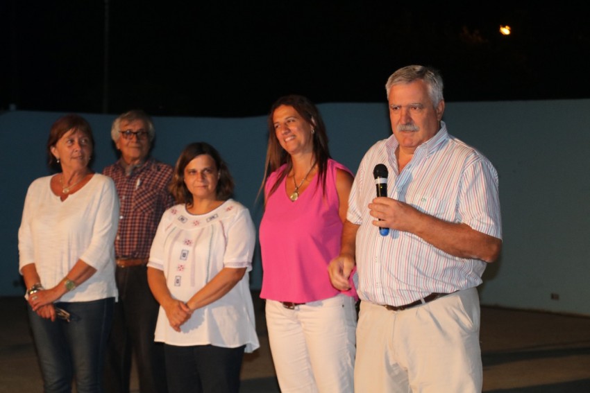 Folclore en los Barrios tuvo su parada en el Quintanilla